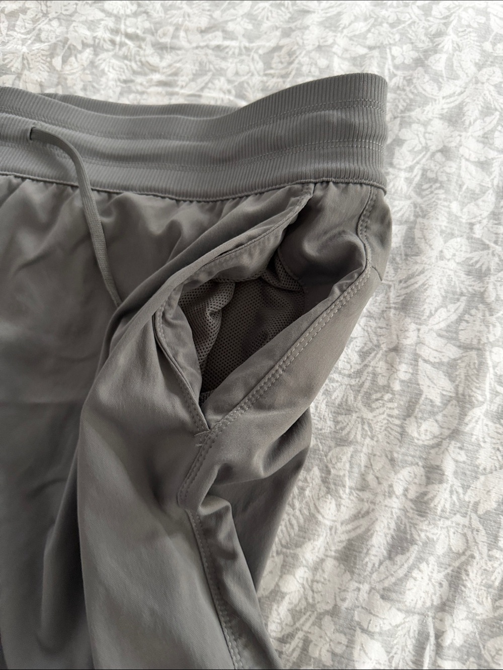 THE NORTH FACE APHRODITE MOTION BERMUDA SHORTS - XL/Long - Picture 9 of 12